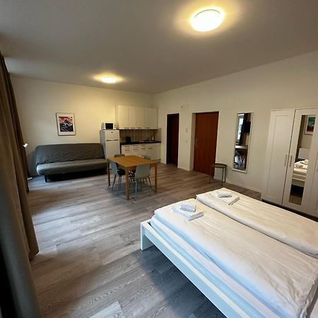 Hitrental Seefeld - Kreuzstrasse Apartments زيورخ المظهر الخارجي الصورة