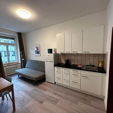 Hitrental Seefeld - Kreuzstrasse Apartments زيورخ المظهر الخارجي الصورة