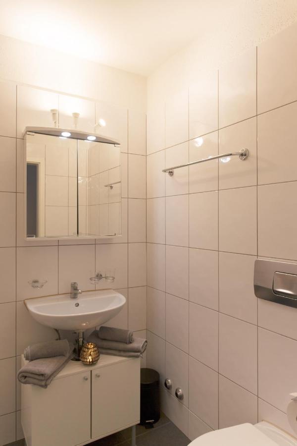Hitrental Seefeld - Kreuzstrasse Apartments زيورخ المظهر الخارجي الصورة