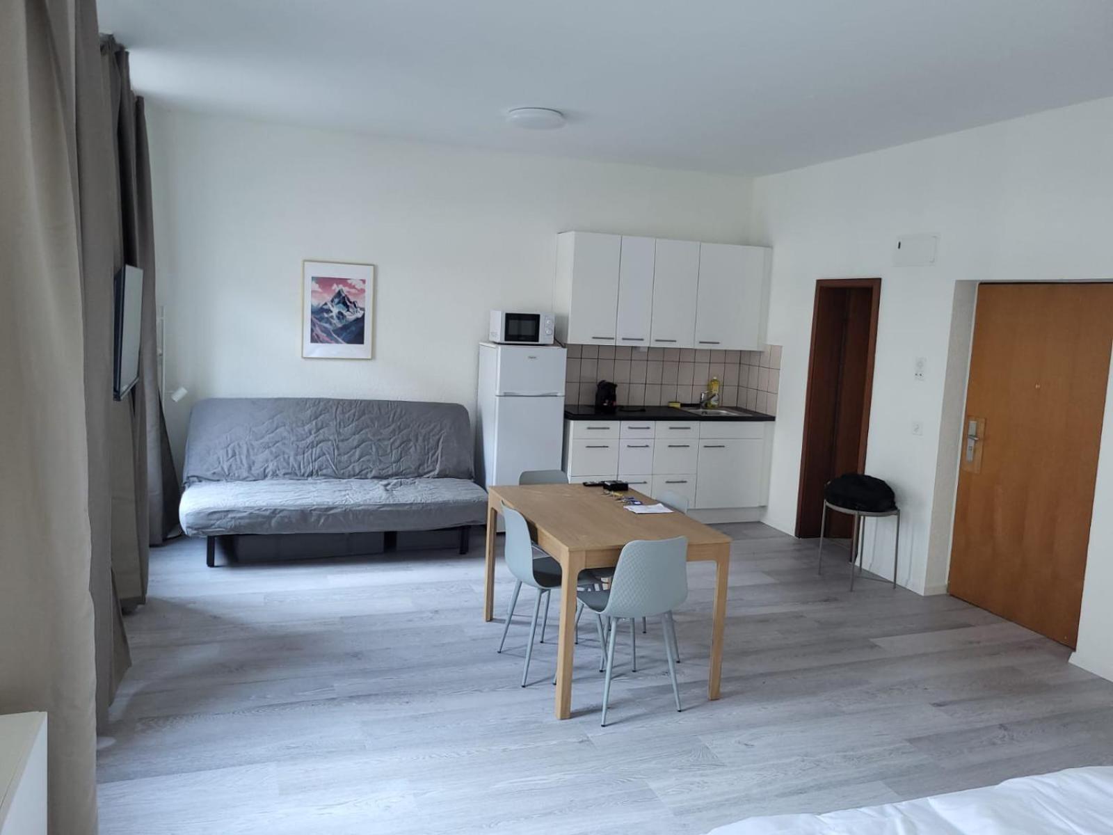 Hitrental Seefeld - Kreuzstrasse Apartments زيورخ المظهر الخارجي الصورة