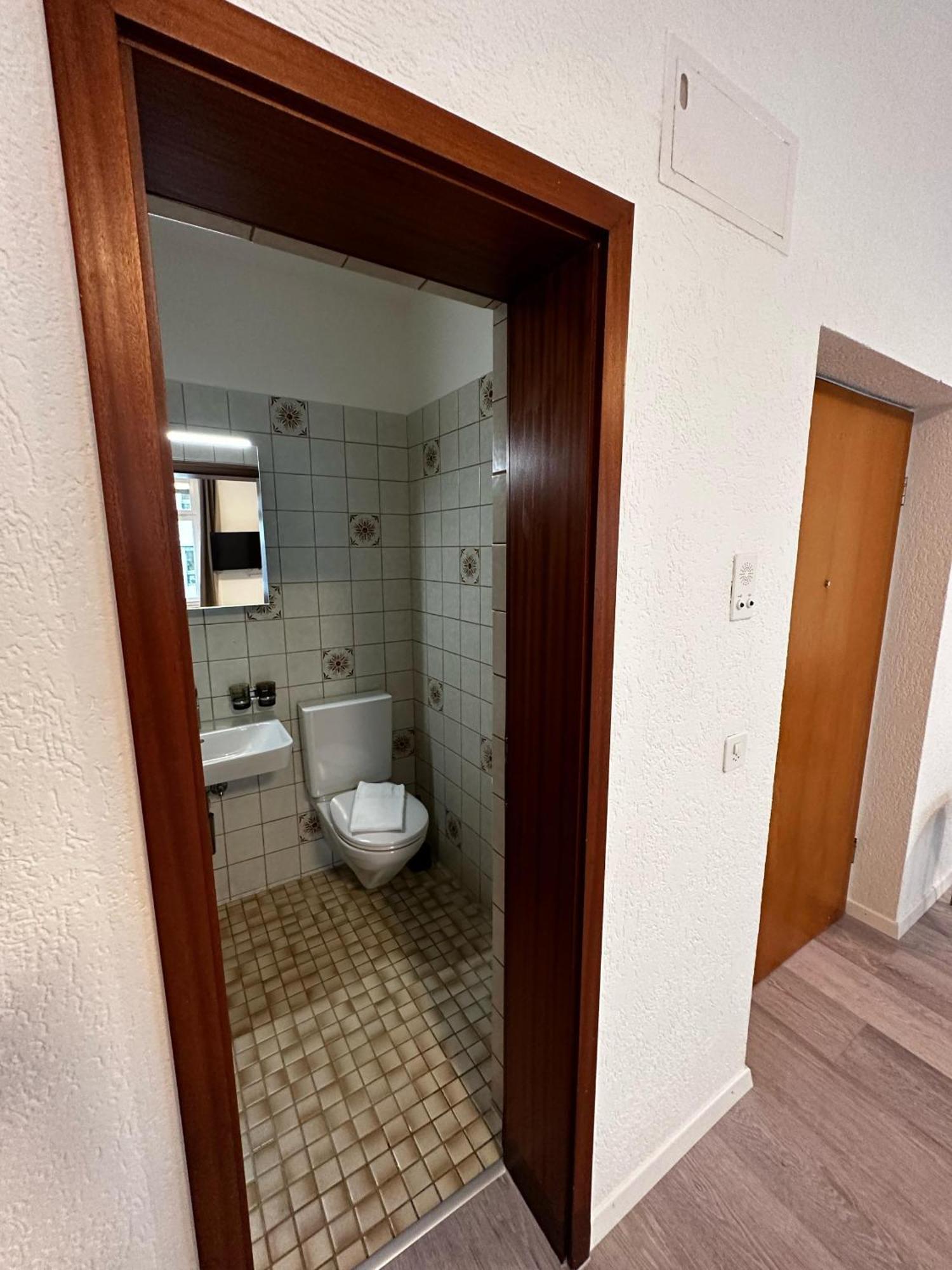 Hitrental Seefeld - Kreuzstrasse Apartments زيورخ المظهر الخارجي الصورة