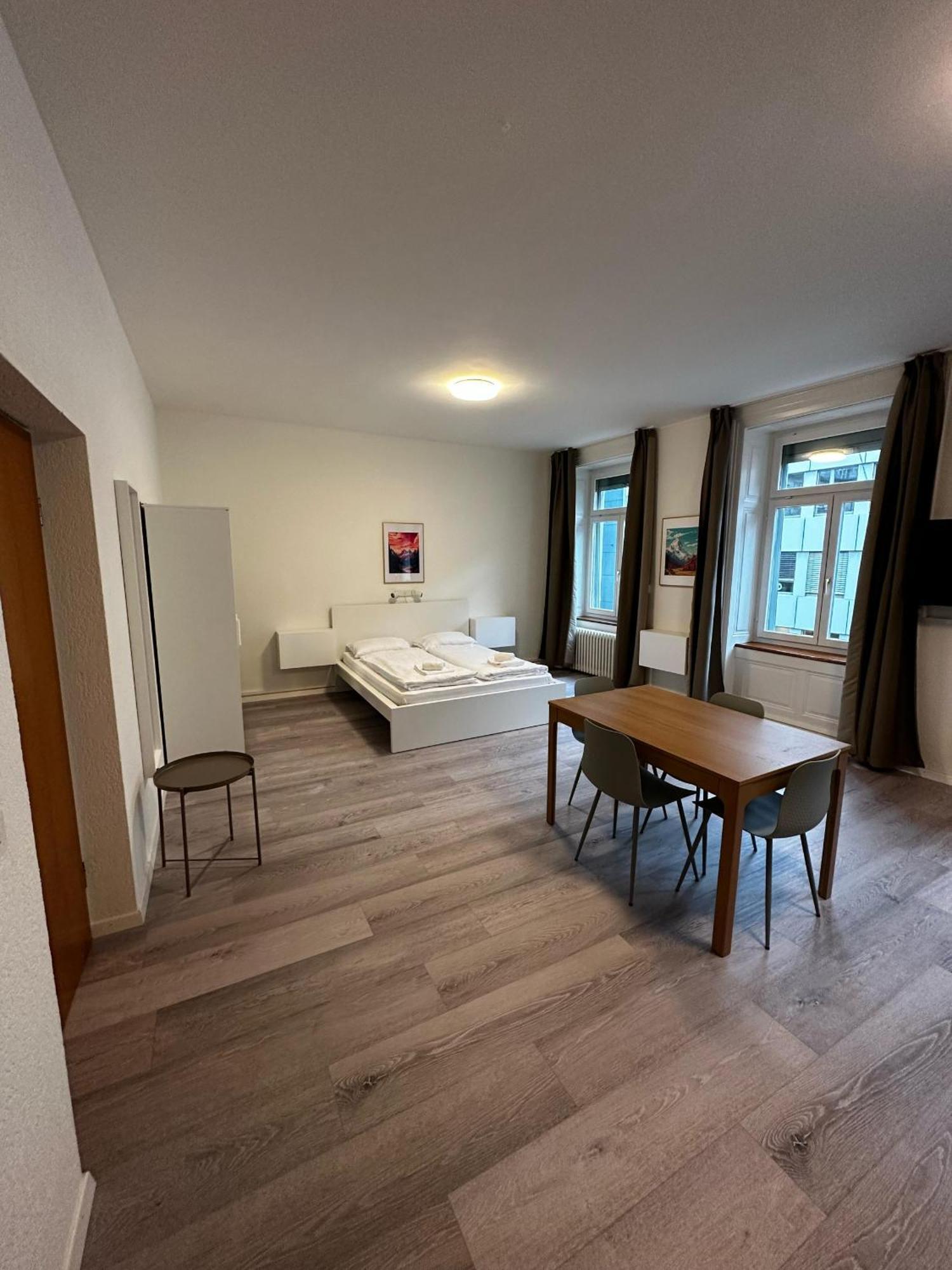 Hitrental Seefeld - Kreuzstrasse Apartments زيورخ المظهر الخارجي الصورة