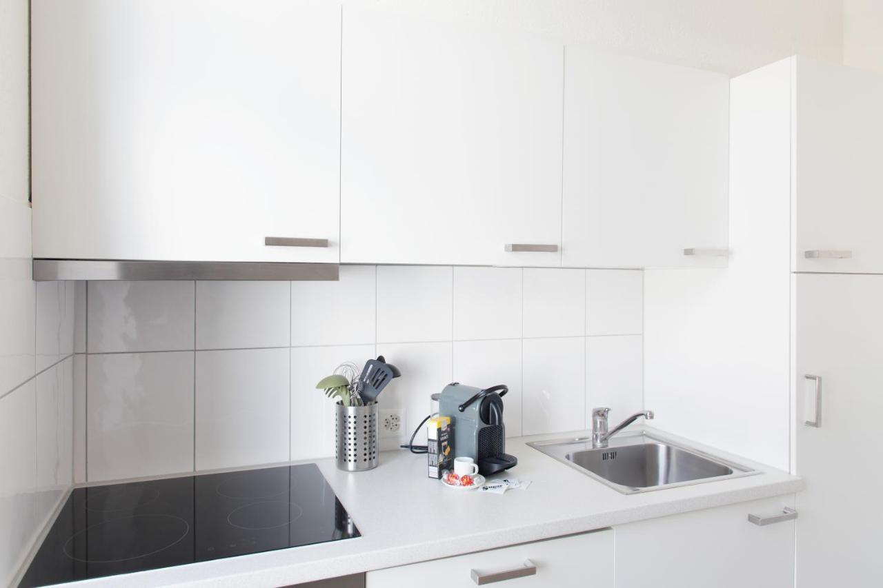 Hitrental Seefeld - Kreuzstrasse Apartments زيورخ المظهر الخارجي الصورة