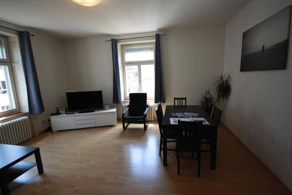 Hitrental Seefeld - Kreuzstrasse Apartments زيورخ المظهر الخارجي الصورة